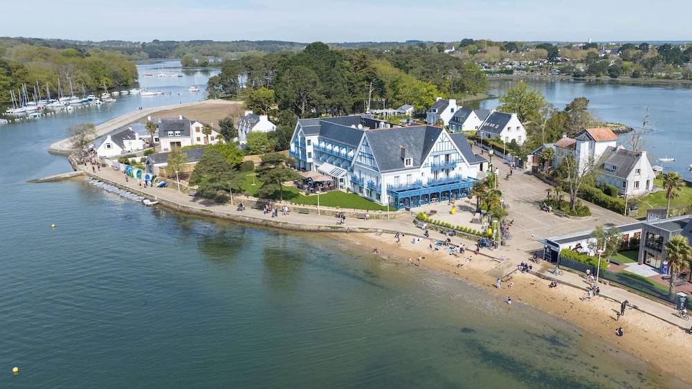Best Western Plus Le Roof Vannes Bord de Mer 1