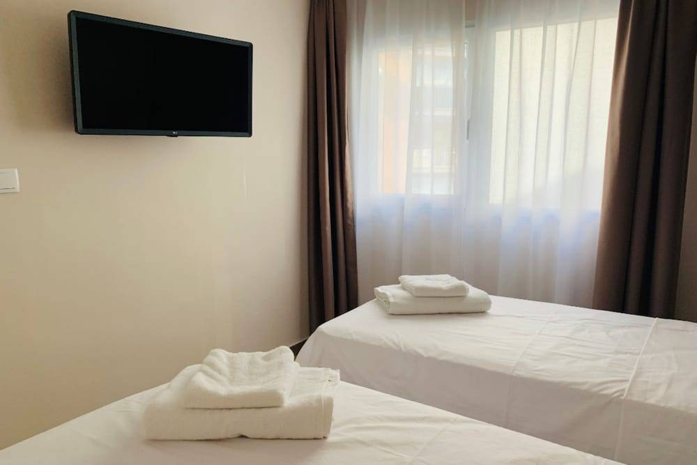 GBH Hotel-Apartamentos Caballito de Mar 2