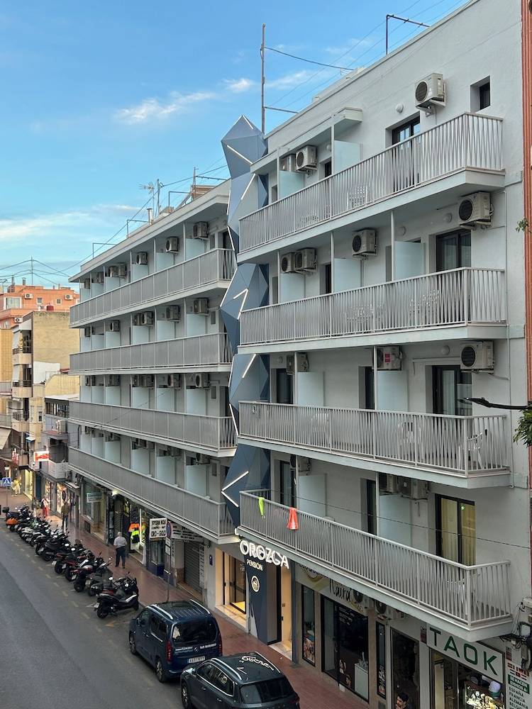 Pensión La Orozca Benidorm 1