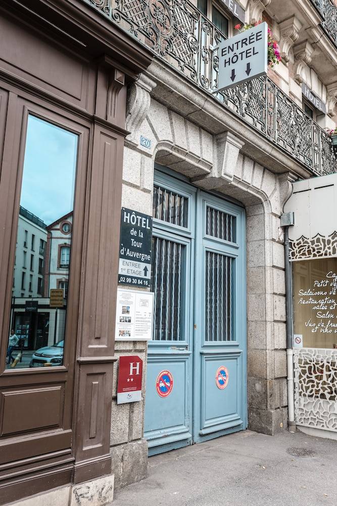 Hôtel de la T.A 2
