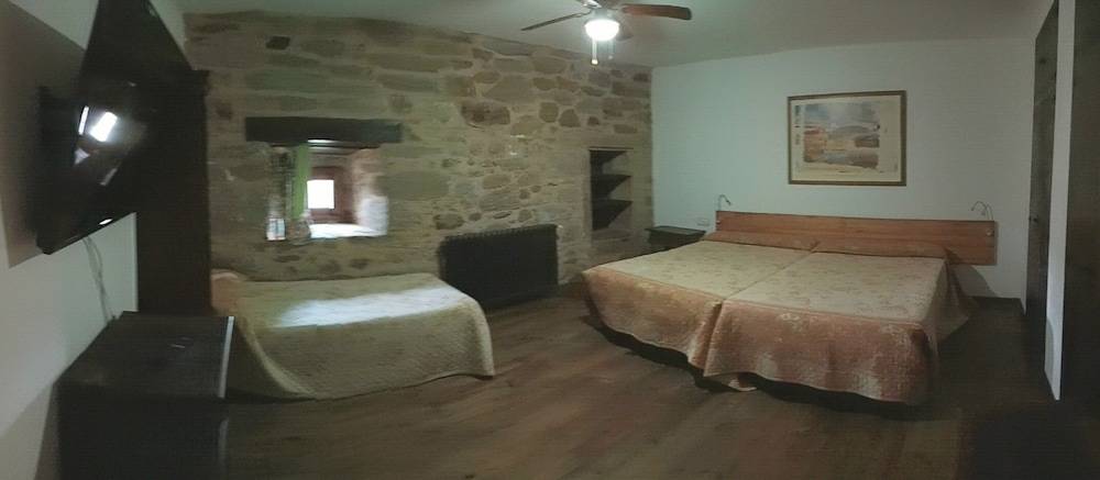 La Posada de Pedrazales 1