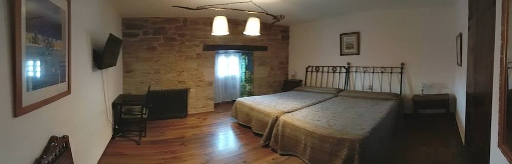 La Posada de Pedrazales 2