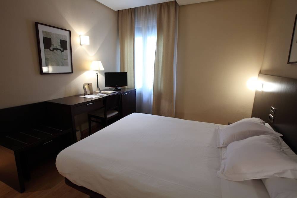 Hotel Sercotel Tudela Bardenas 1