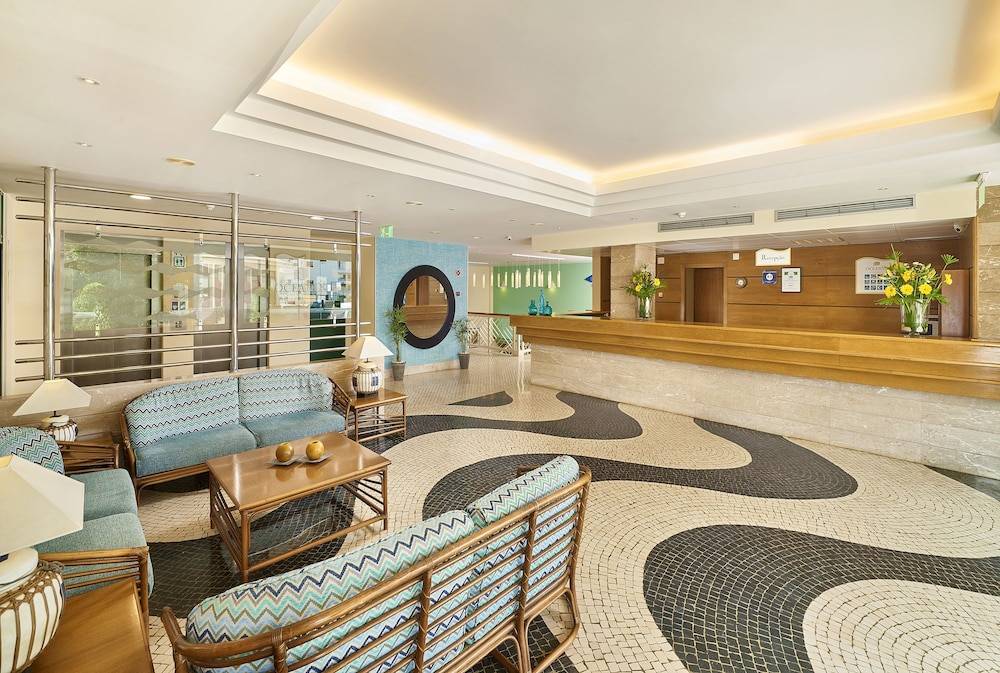 Oceanus Aparthotel 2
