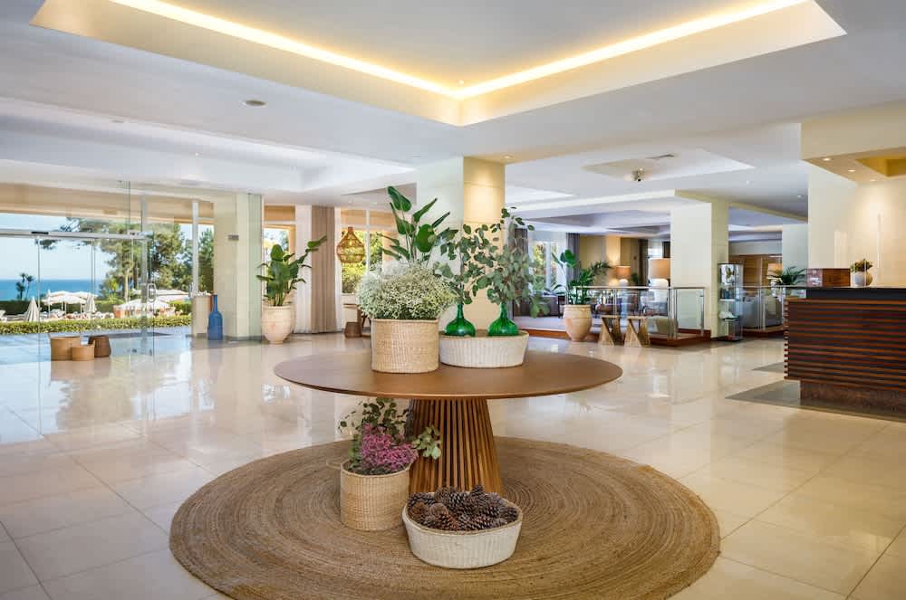 PortoBay Falesia 2
