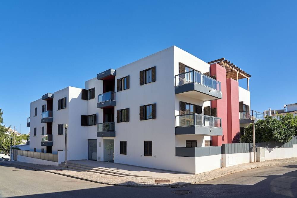 LEGACY SUITES & APARTMENTS ALBUFEIRA AL - No Groups 1