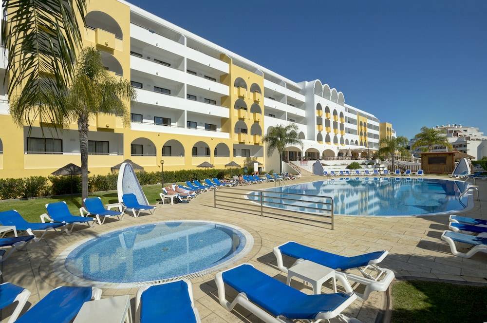Aparthotel Paladim & Alagoamar 1