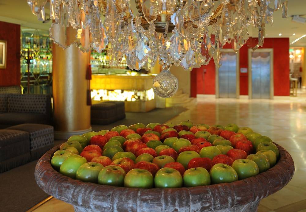 Huentala Hotel 2