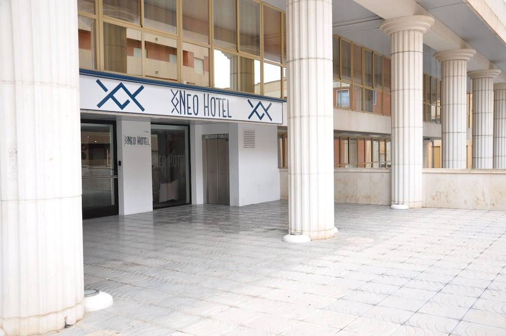NEO HOTEL 1
