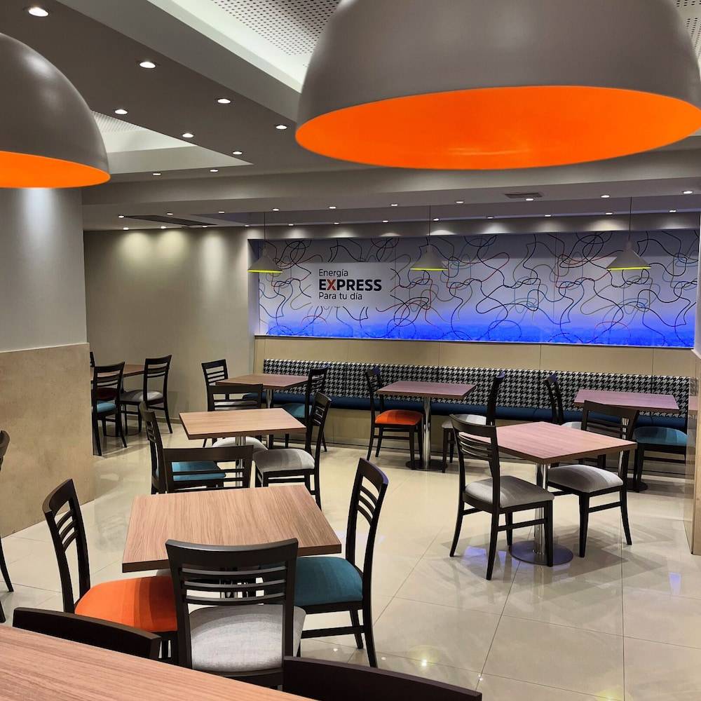 Holiday Inn Express ROSARIO by IHG 2