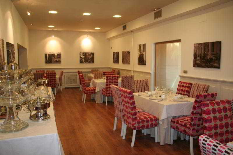 Hotel Restaurante El Valles 4 ESTRELLAS 1