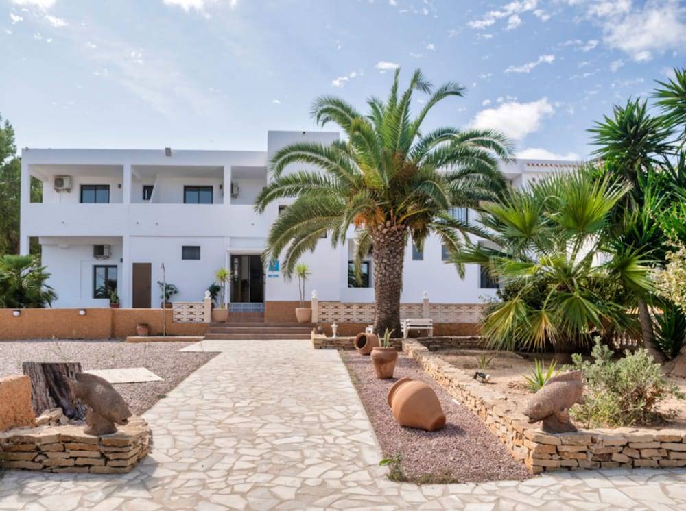 Hotel Lago Dorado 2