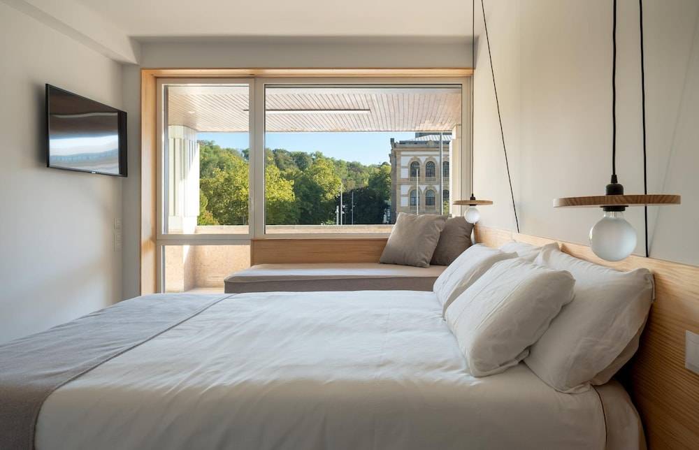Cristina Enea Rooms 1