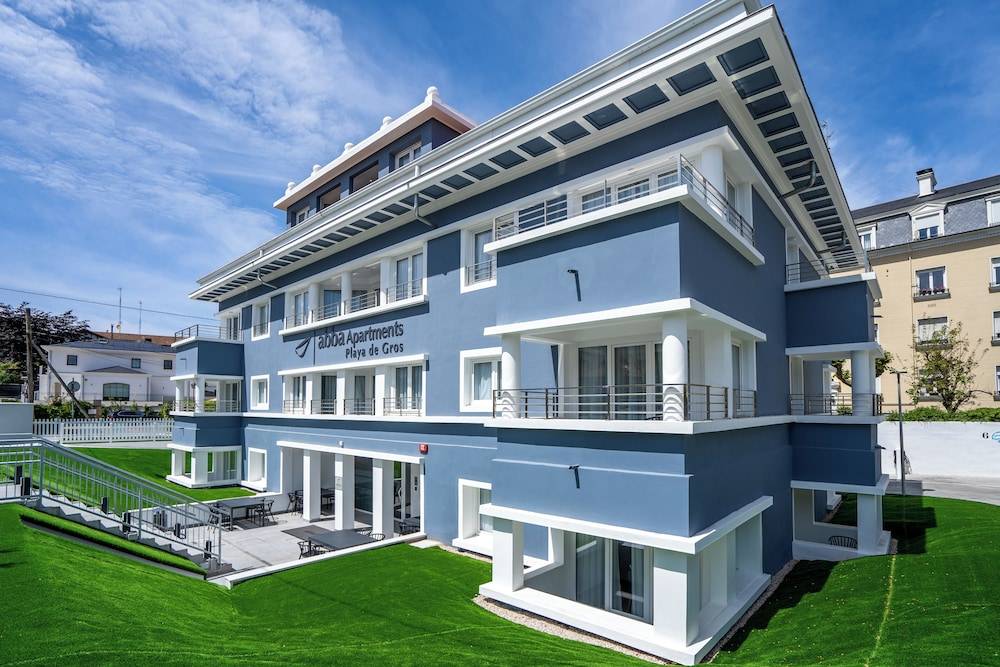 abba Apartments Playa de Gros San Sebastián 1