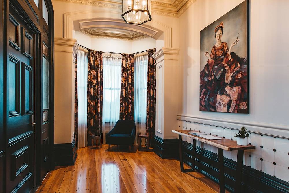 Maylands Lodge 2