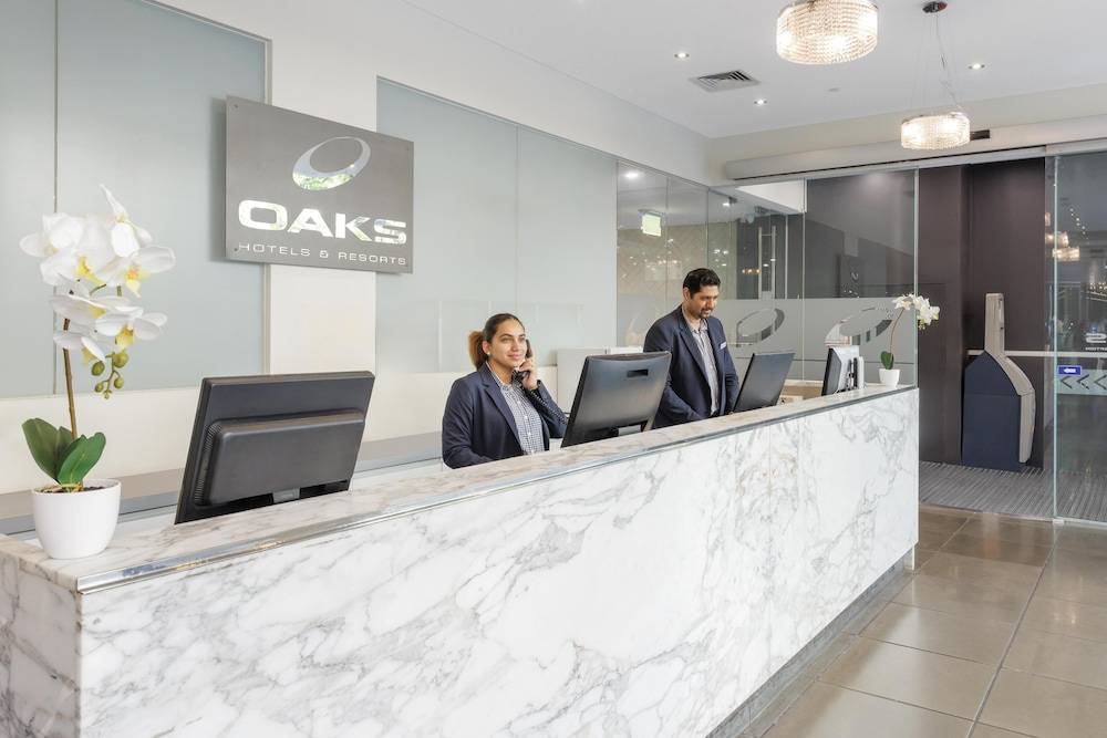 Oaks Melbourne on Collins Suites 2