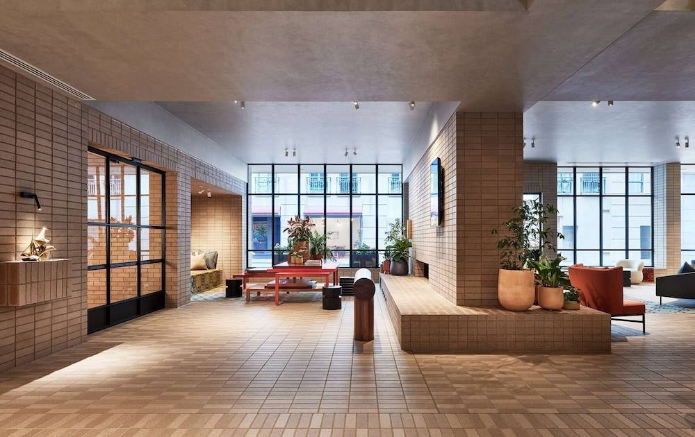 Hyatt Centric Melbourne 2