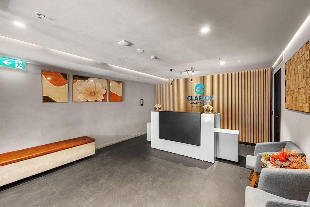 Clarion Apartments South Melbourne 2
