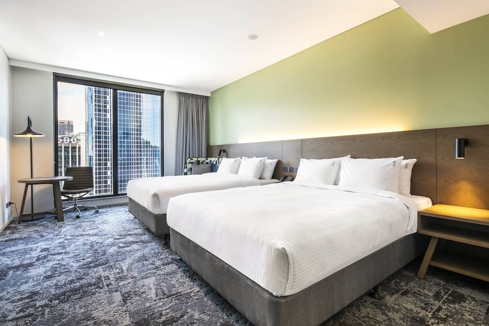 Holiday Inn Express MELBOURNE LITTLE COLLINS by IHG 2