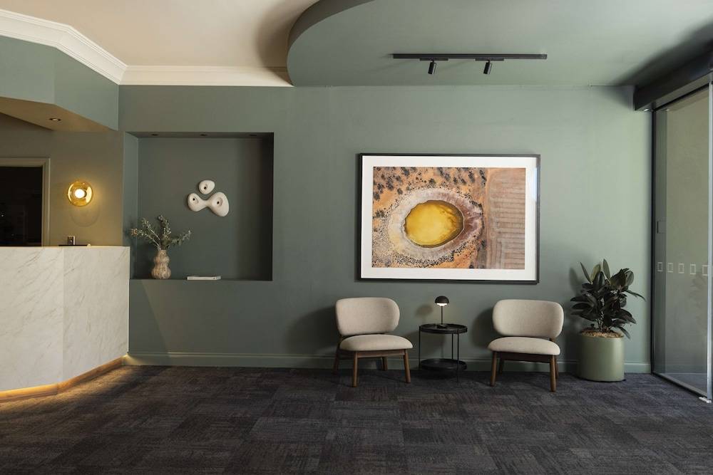 Pensione Hotel Perth 1
