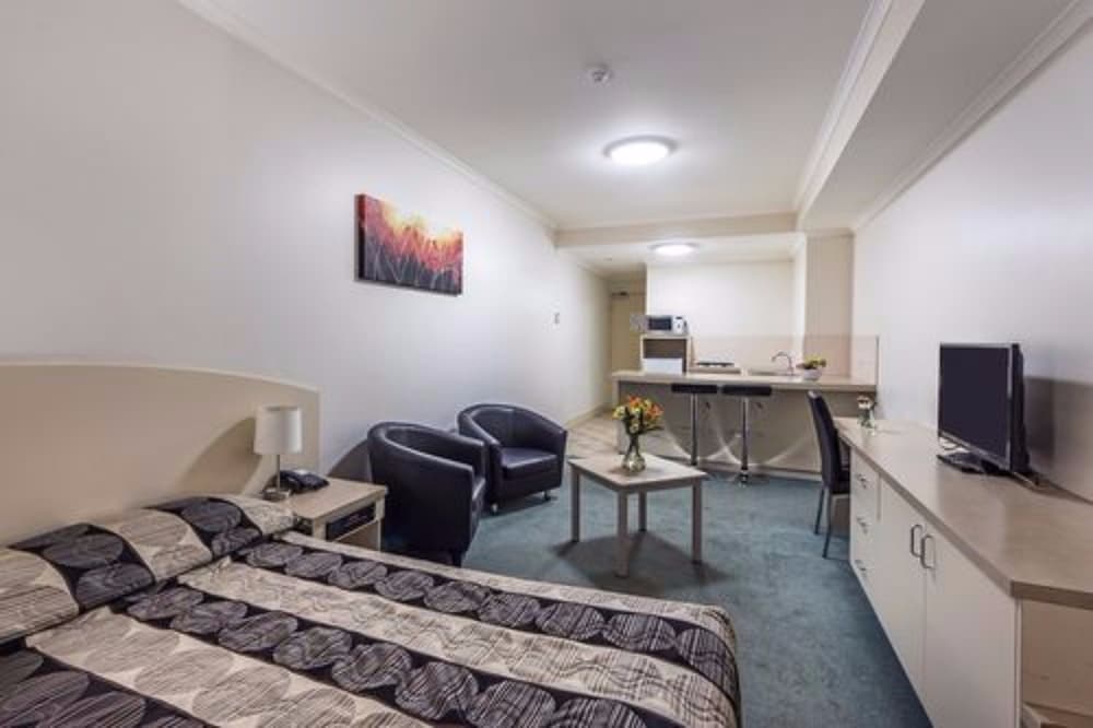 Comfort Inn & Suites Goodearth Perth 2