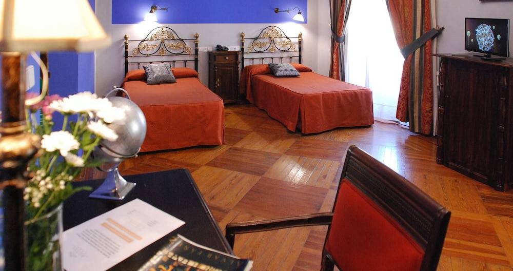 Hotel Alvar Fañez 2