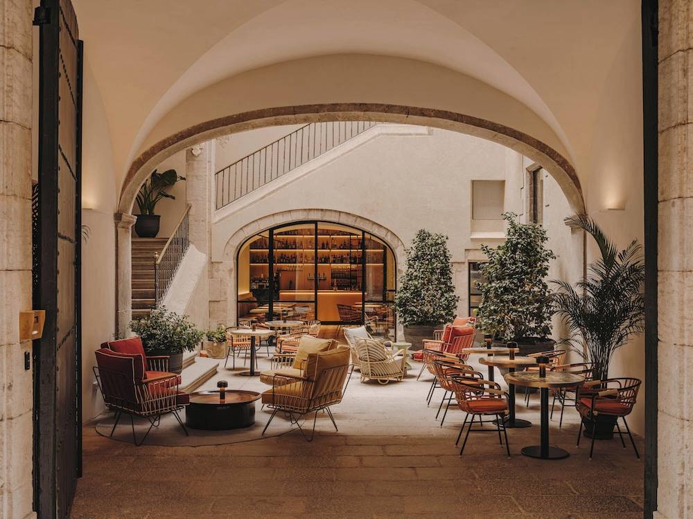 Hotel Palau Fugit 2
