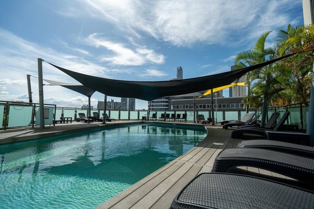 voco GOLD COAST by IHG 1