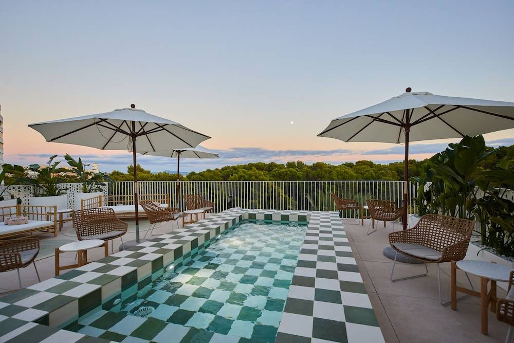 Belle Marivent Boutique Hotel 1