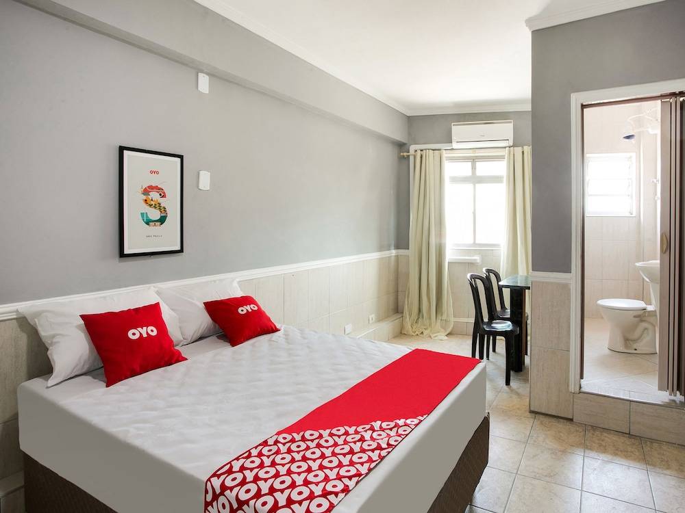OYO Hotel Boneville, São Paulo 1