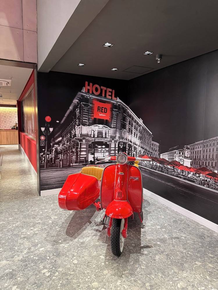 Radisson RED Ibirapuera 2