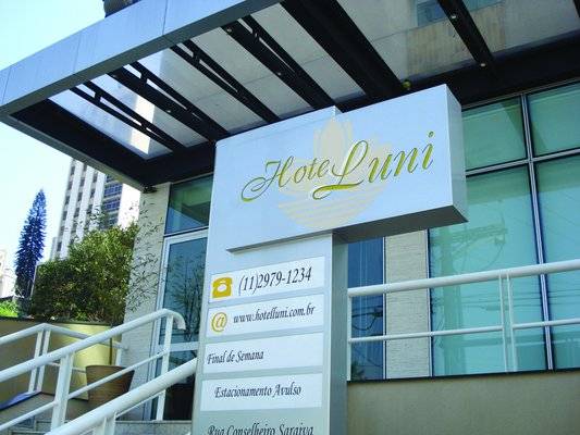 Hotel Luni 1