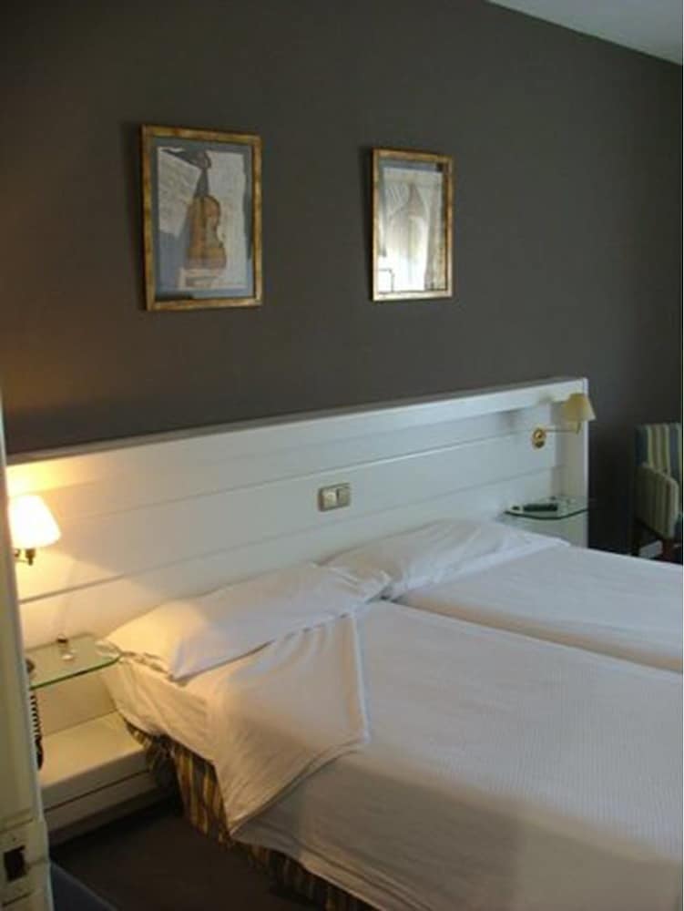 Hotel Las Cigüeñas 2