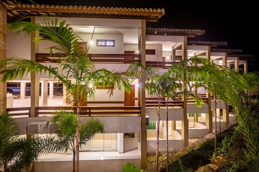 Quinta do Sol Praia Hotel 1