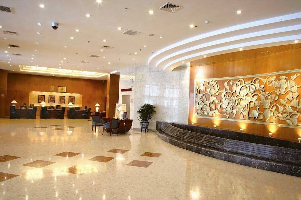 The North Garden Hotel Beijing Wangfujing 2