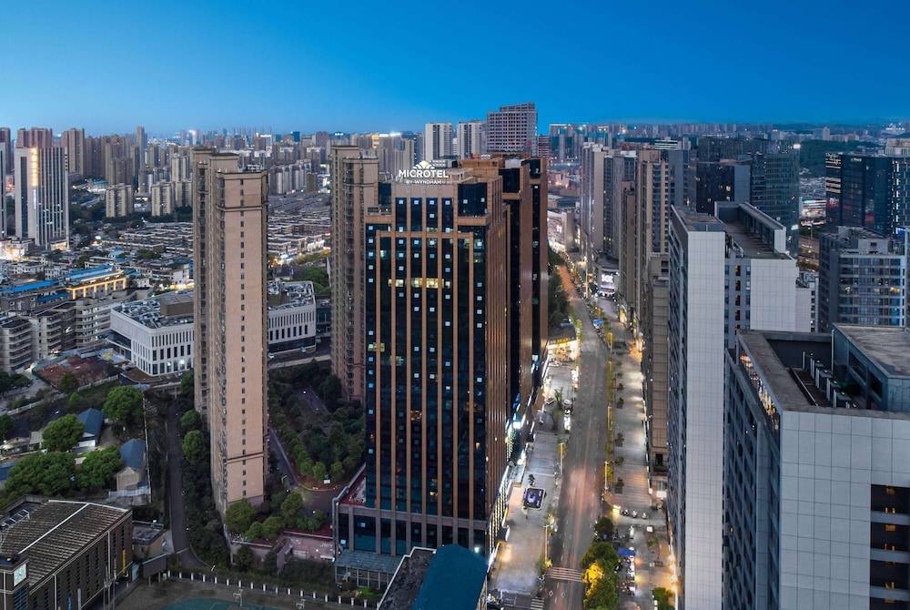 Microtel by Wyndham Changsha Yuhua 1