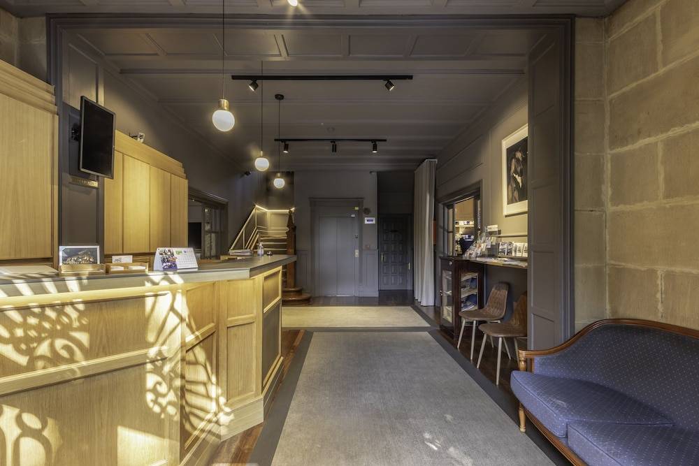 Hotel Artaza 2