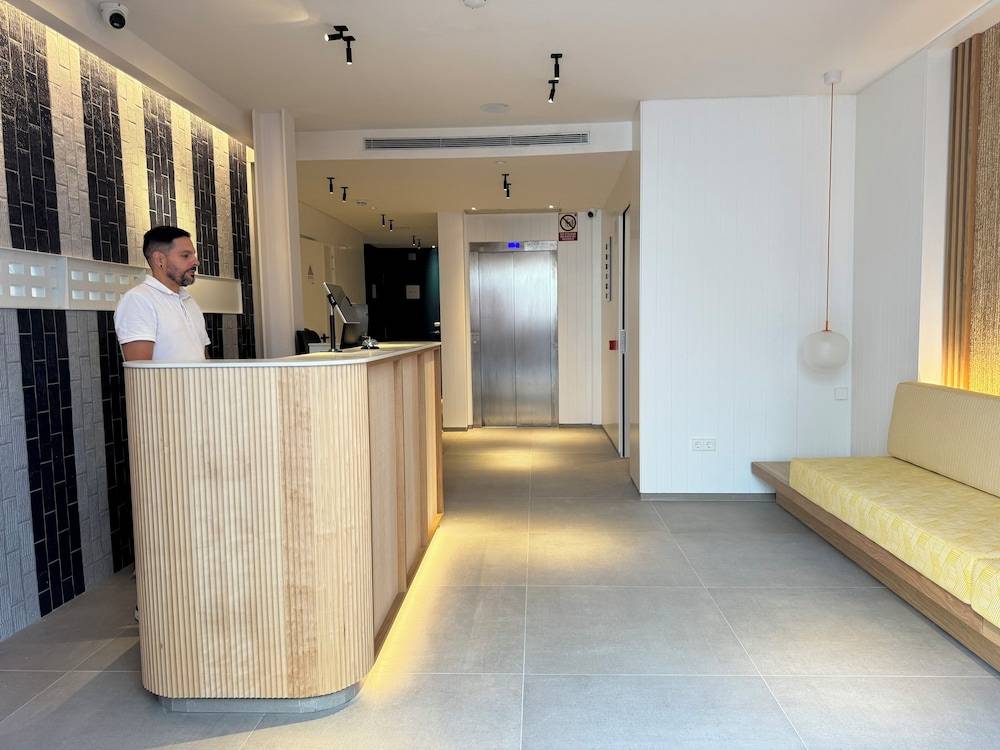 Alenti Sitges Hotel 2