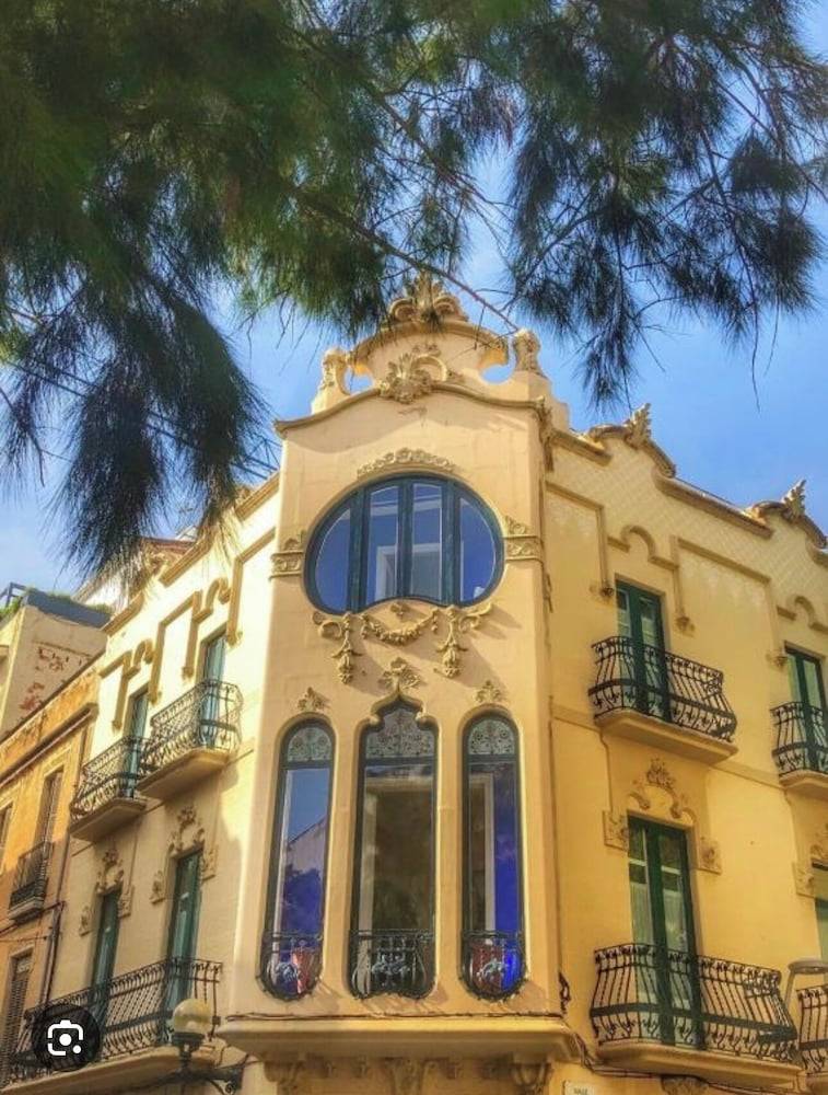 Hotel Noucentista 1