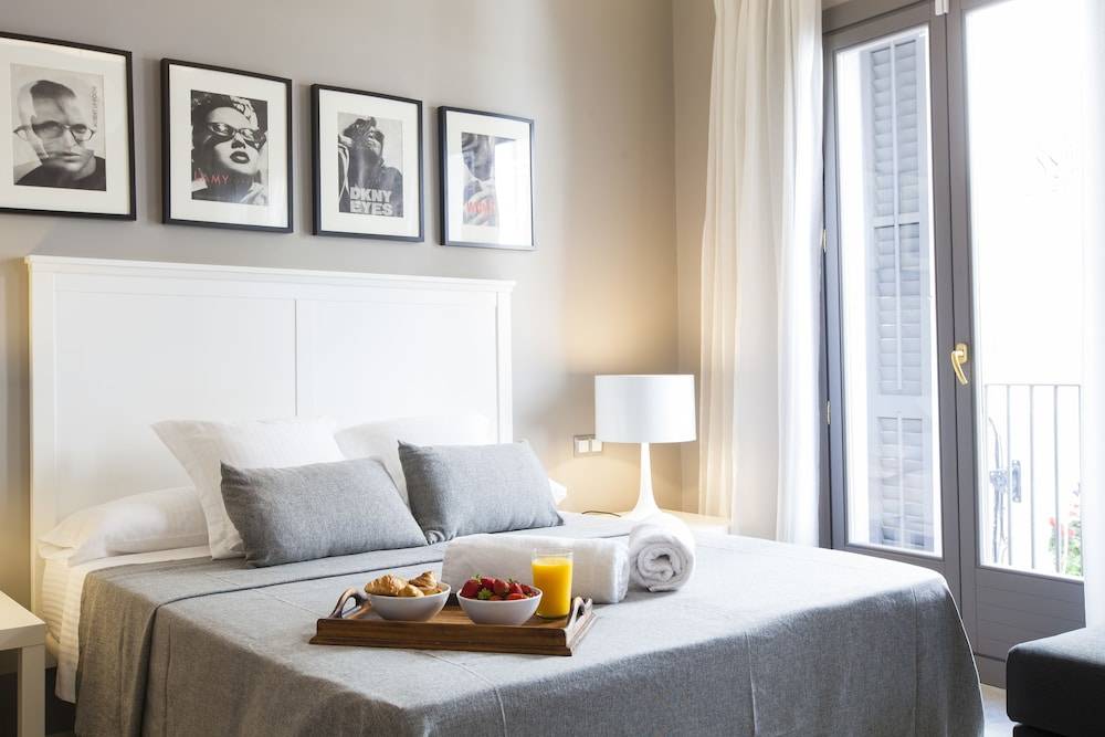Kare No Apartments by Sitges Group 1
