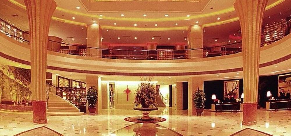 Chinflux Mandarin Hotel 1