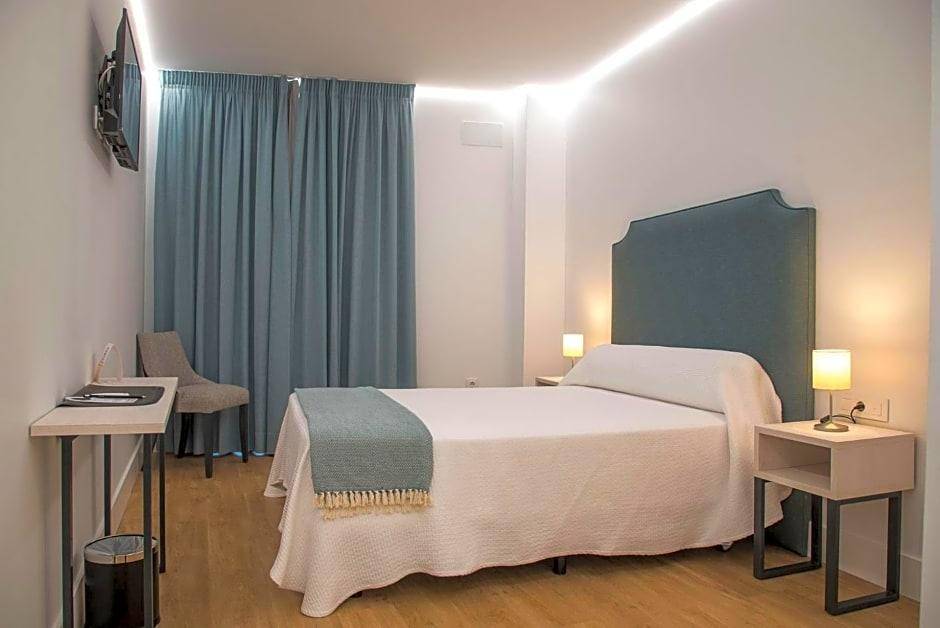 gm hotel 1
