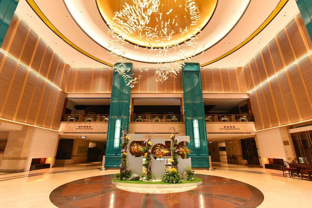 Asia International Hotel Guangdong 2