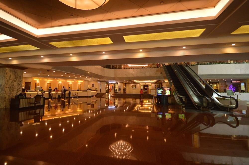 Guangdong Hotel 2