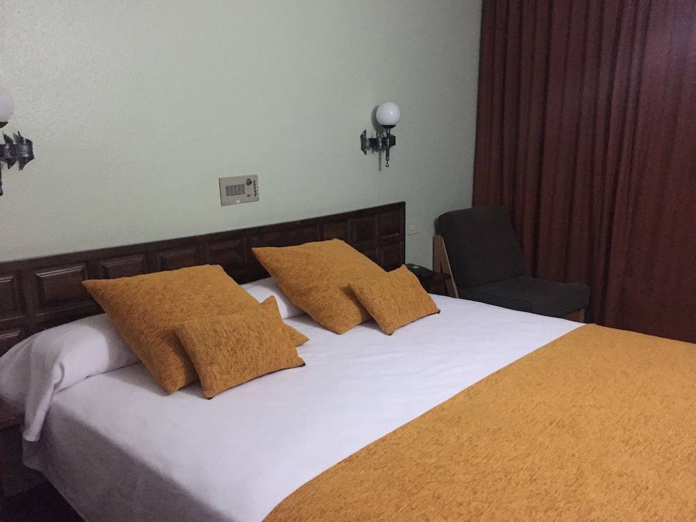 Hotel Folch 1