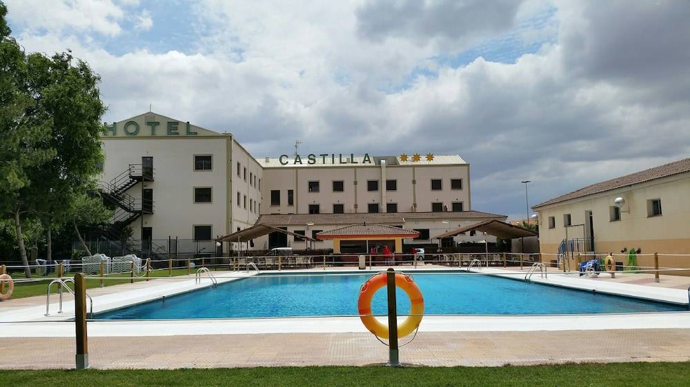 Hotel Castilla Torrijos 1