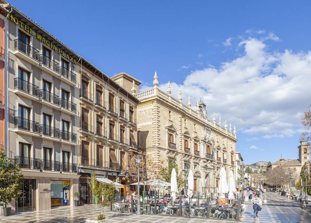 Hotel Macià Plaza 1