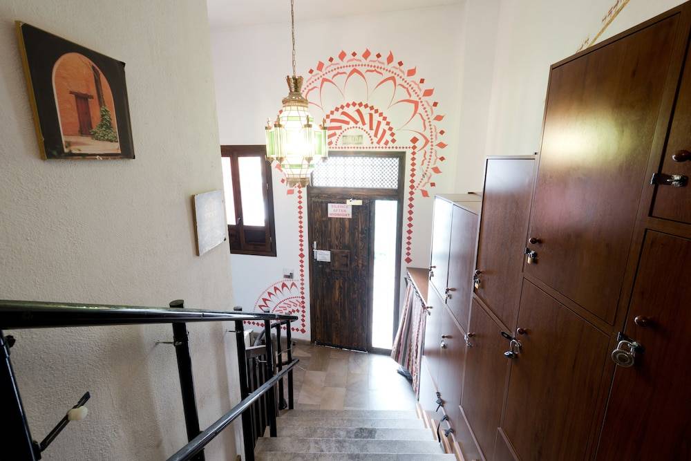 Oasis Backpackers' Hostel Granada 2