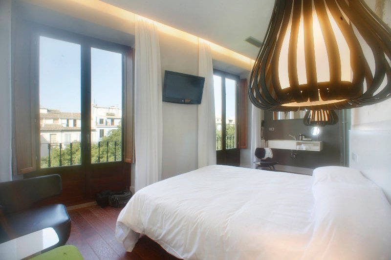 Khu Hotel 2