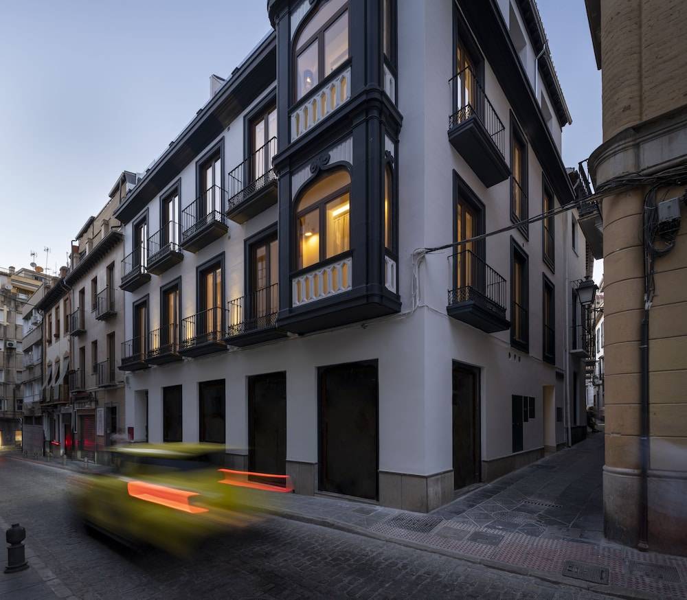 Palatina Concept Suites 1